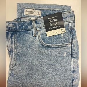 Abercrombie & Fitch '90s Straight Ultra High Rise Jeans